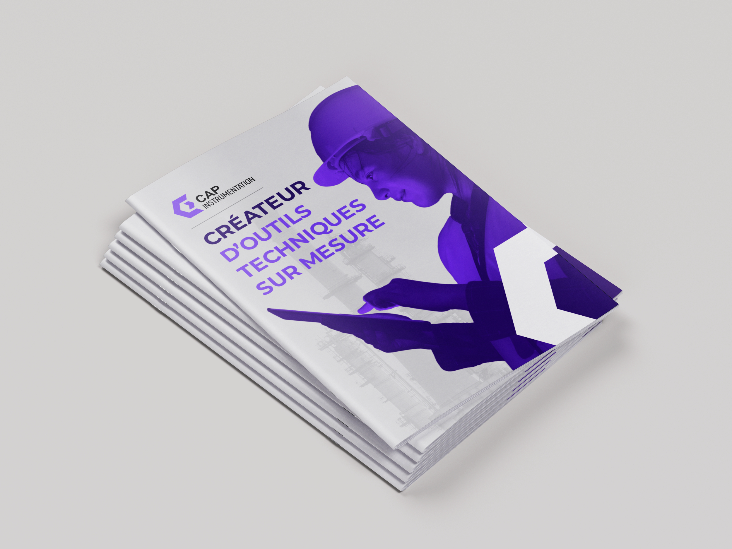 A4_Borchure_Mockup_8